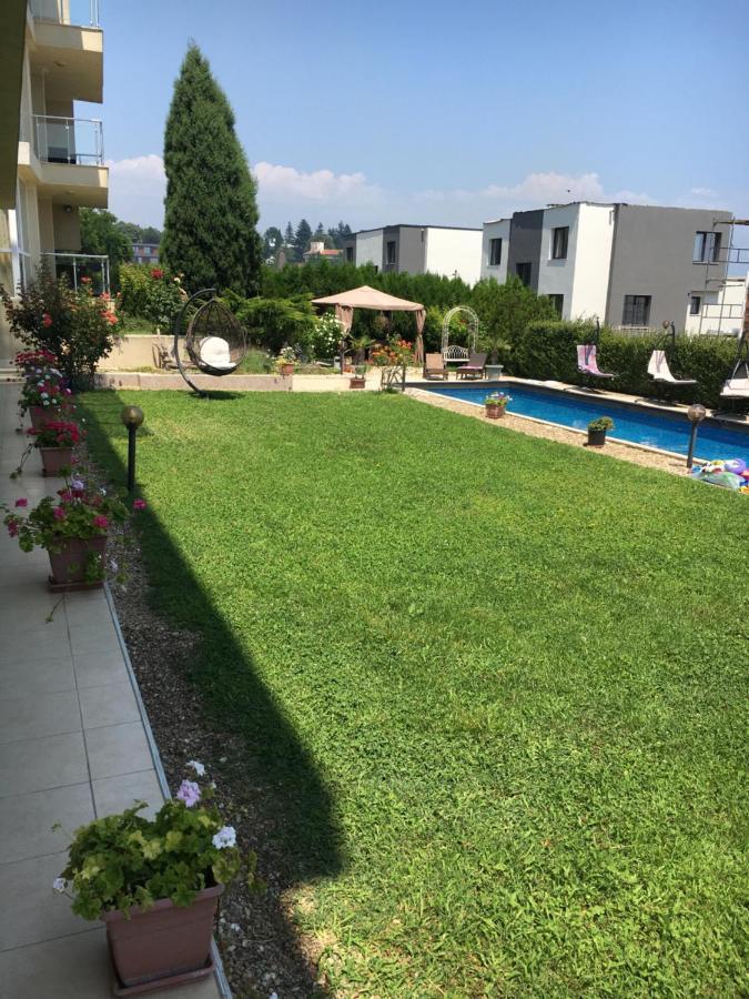 וארנה Sea Dream Rental Apartments מראה חיצוני תמונה