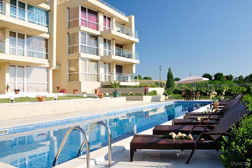 וארנה Sea Dream Rental Apartments מראה חיצוני תמונה
