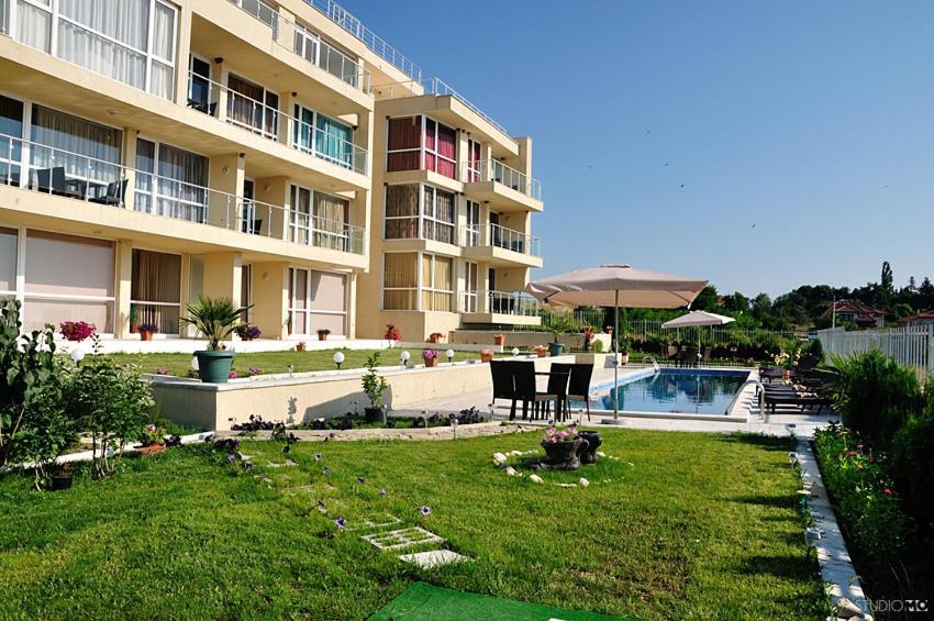 וארנה Sea Dream Rental Apartments מראה חיצוני תמונה