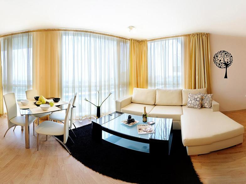 וארנה Sea Dream Rental Apartments מראה חיצוני תמונה